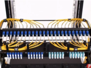 Amek ara ssqedfed s tidet s tfeqdemt n Fiber Optic n tneɣsa n tnefqeqdem